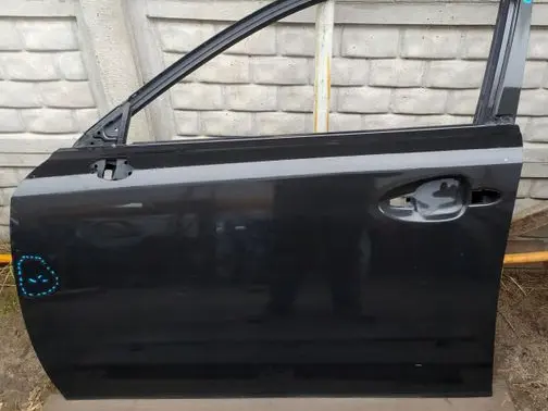 Lexus IS 220D-250-350 Rear door IS350