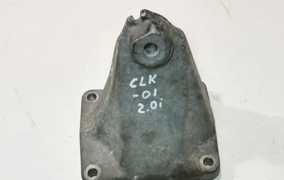 Mercedes-Benz CLK A208 C208 Engine mounting bracket 6042230004