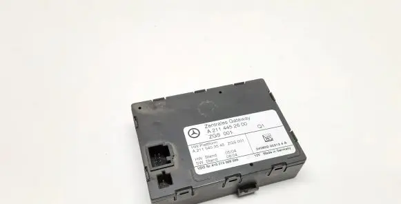 Mercedes-Benz E W211 Gateway control module A2114452600