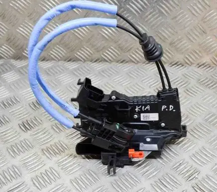 KIA Soul Front door lock 81320K0010