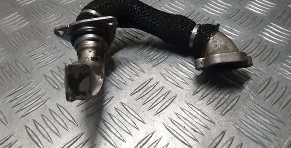 Opel Insignia A EGR valve line/pipe/hose