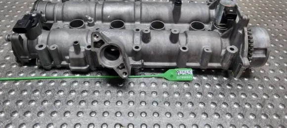 Volkswagen Golf V Rocker cam cover S27698565 03C103475BC