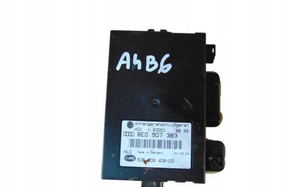 Audi A4 S4 B6 8E 8H Tow bar trailer control unit/module 8E0907383