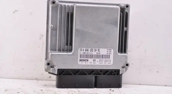 Mercedes-Benz Vito Viano W639 Engine control unit/module A6461532491