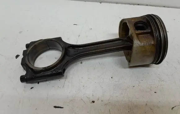 Volvo S60 Piston with connecting rod 24608A