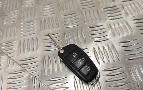 Ignition key/card