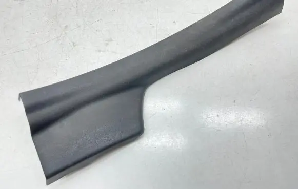Nissan Note (E12) Rear sill trim cover 769E93VWOA