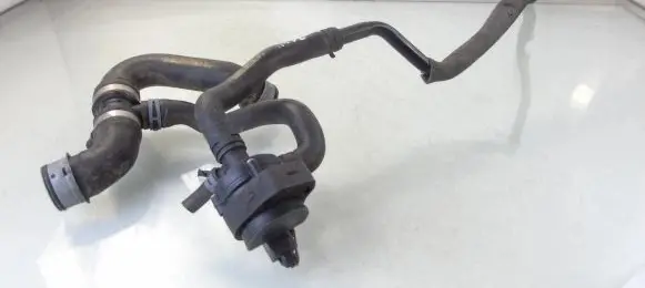 Mercedes-Benz SLK R172 Water pump