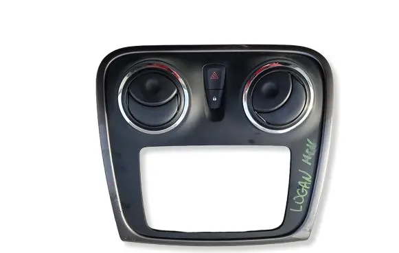 Dacia Logan II Dash center air vent grill 682608729R
