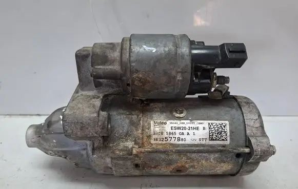 Peugeot 3008 II Starter motor S27612332 9832577880