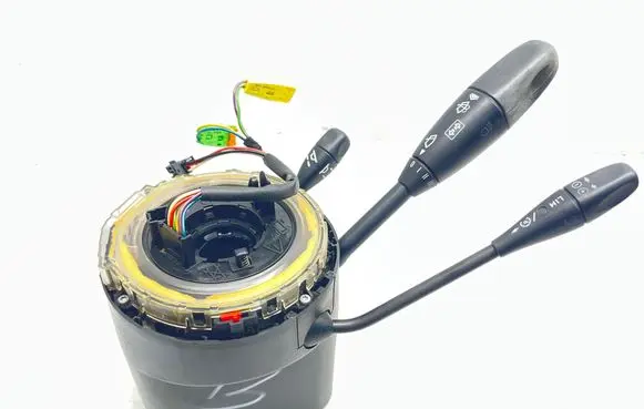 Mercedes-Benz E W211 Wiper turn signal indicator stalk/switch A1715406645