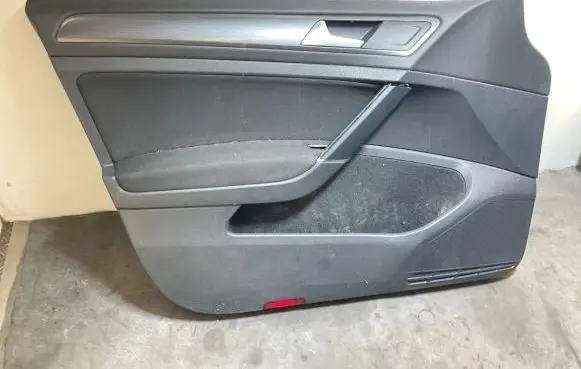 Volkswagen Golf VII Front door card panel trim 5G4868079D 5G4867011