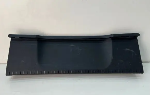 Trunk/boot lower side trim panel