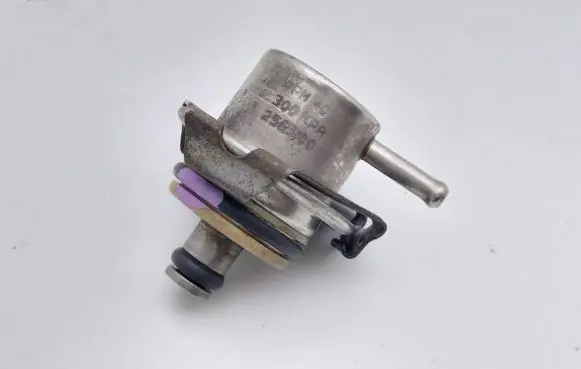 Fiat Barchetta Fuel pressure regulator