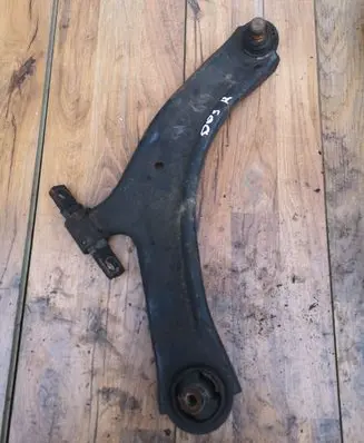 Nissan Qashqai Front lower control arm/wishbone