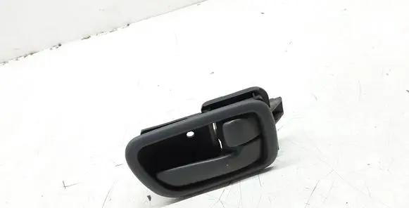 Toyota Avensis T220 Front door interior handle