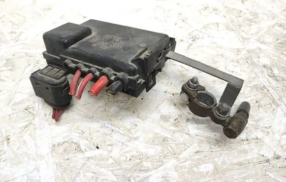 Volkswagen Golf IV Fuse box set 1J0937550