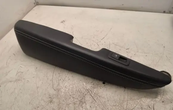 Jeep Grand Cherokee Rear door card panel trim 62662