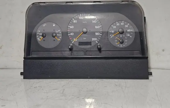 Volkswagen II LT Speedometer (instrument cluster) 2D0919860A