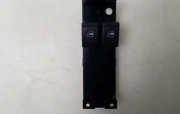 Skoda Fabia Mk1 (6Y) Electric window control switch 1J3959857A