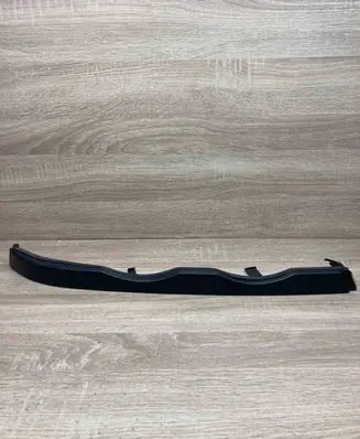 BMW 3 E46 Under headlight/headlamp trim 8208482