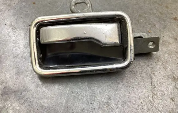 Mercedes-Benz W123 Front door interior handle 1237600161 1087660511