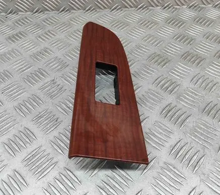 Jeep Grand Cherokee (WK) Front door card panel trim X35008403TH