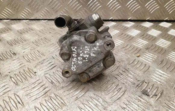 Skoda Octavia Mk1 (1U) Power steering pump