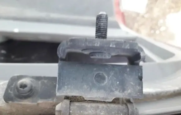 Renault Laguna II Tailgate/trunk/boot hinge