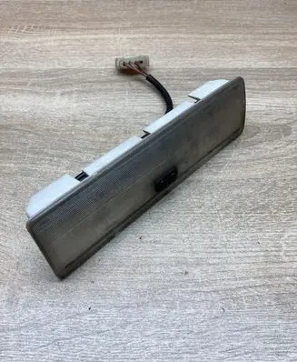 BMW 5 E34 Front seat light 1374112 883812