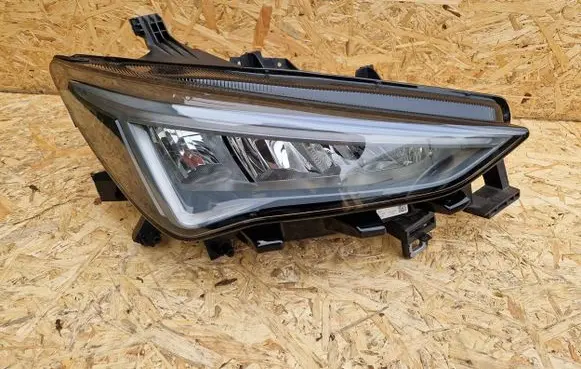 Cupra Born Headlight/headlamp 10F941008H