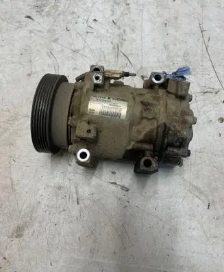 Dacia Logan VAN Air conditioning (A/C) compressor (pump) SD7V16 7247306724 8200802609