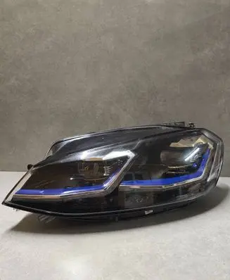Volkswagen Golf VII Headlight/headlamp 5G1941081B 1ZX01306665