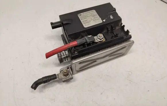 BMW 3 E46 Coolant heater 64126904668 64126902238 64126900704
