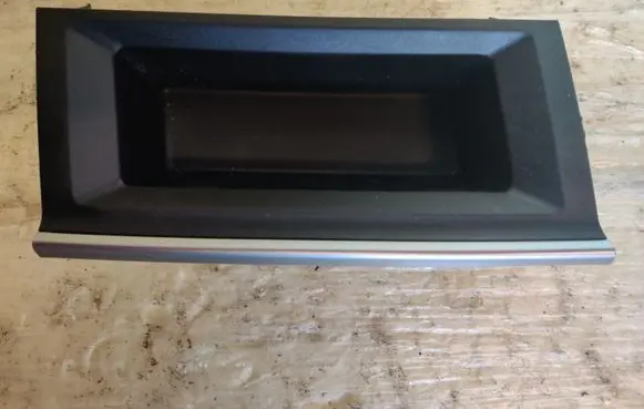 BMW 2 F46 Glove box 9263402