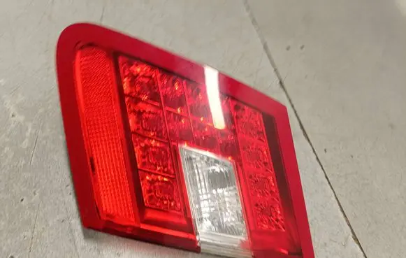 Mercedes-Benz E W212 Tailgate rear/tail lights 483502 A2128200864 2128200864