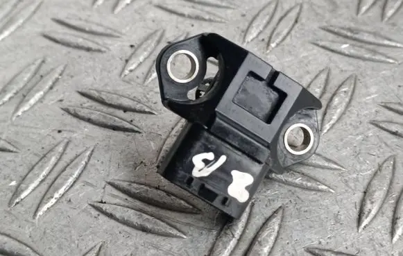 Opel Zafira B Air pressure sensor 8973811911