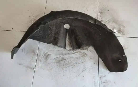 Mercedes-Benz B W245 Rear arch fender liner splash guards 