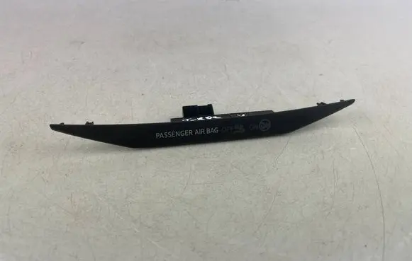 Volkswagen T-Roc Passenger airbag on/off switch 2GA919234A