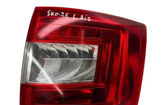 Skoda Octavia Mk3 (5E) Rear/tail lights 0013467719 00134677