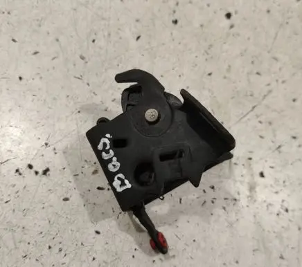 Loading door lock