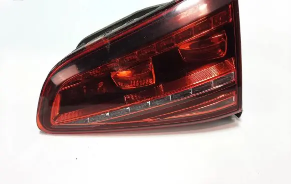 Volkswagen Golf VII Tailgate rear/tail lights 5G0945308F