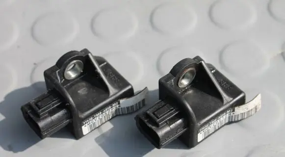 Honda Insight Airbag deployment crash/impact sensor 77930TM8A010M2