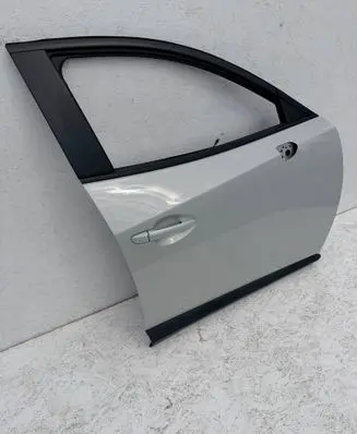 Mazda CX-3 Front door 