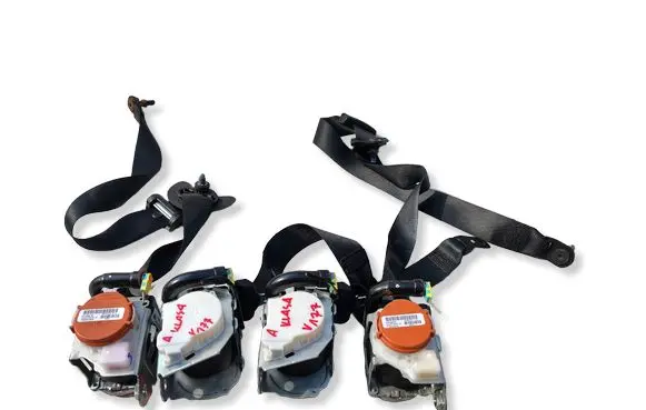 Mercedes-Benz A W177 Front seatbelt 