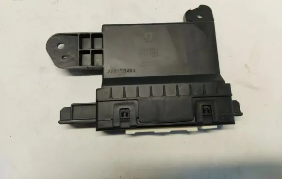 Toyota Prius Prime Air conditioner control unit module 88650-47361
