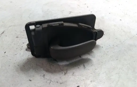 Citroen Xsara Picasso Front door interior handle 9631487777