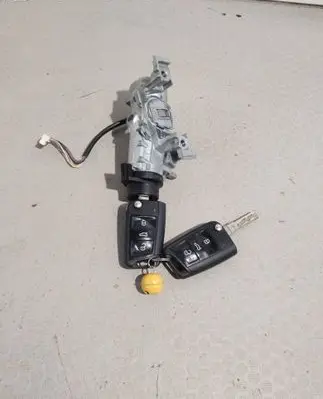 Skoda Octavia Mk3 (5E) Ignition lock 1K0905851 2KEY