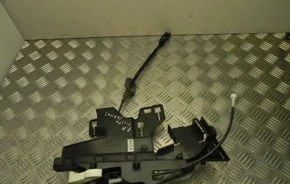 Ford Fiesta Loading door lock 8A6AA21813DD T5385