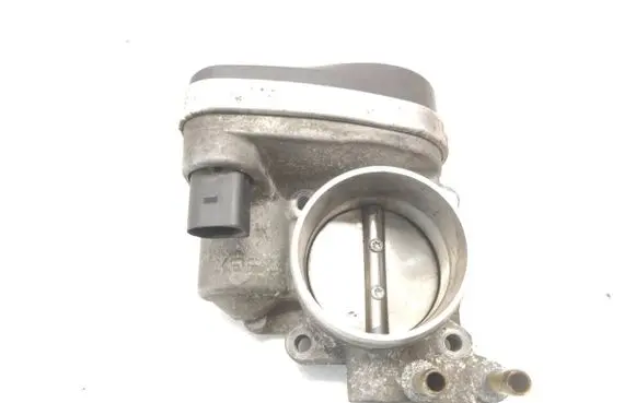 Audi A3 S3 A3 Sportback 8P Throttle valve 06F133062